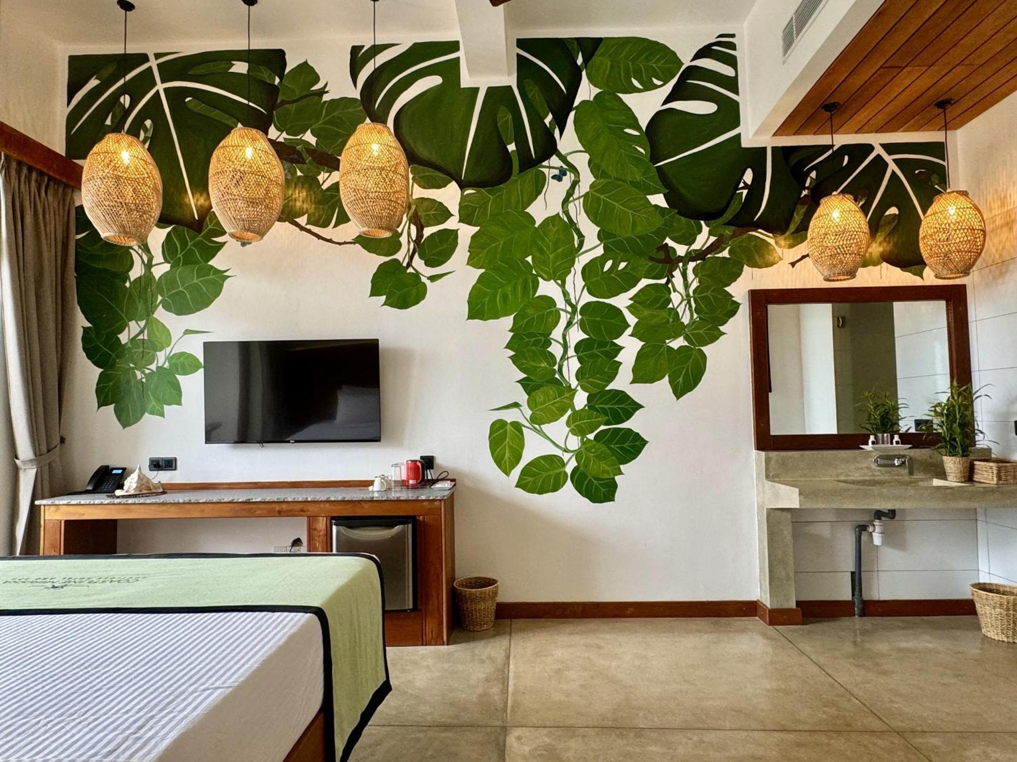 Coastline Mirissa Boutique Hotel And Spa Szoba fotó